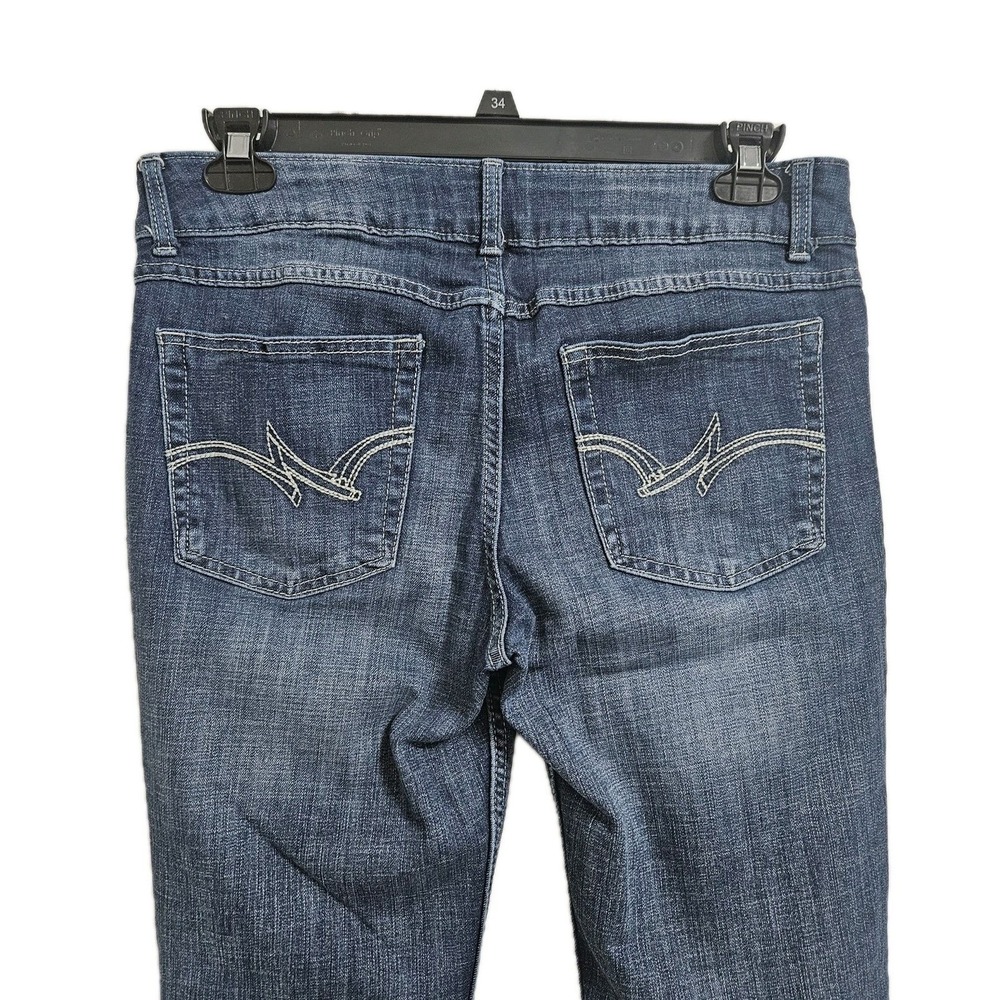 Wrangler Jeans Women 11x36 Dark Blue Straight Leg Embroidered Mid Rise‎ Western